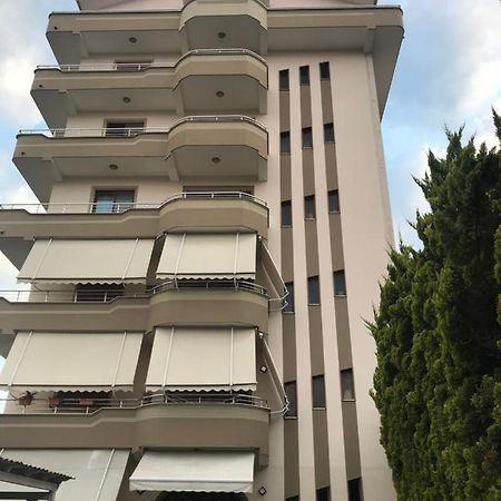 Guest House Il Palazzo Durrës Buitenkant foto