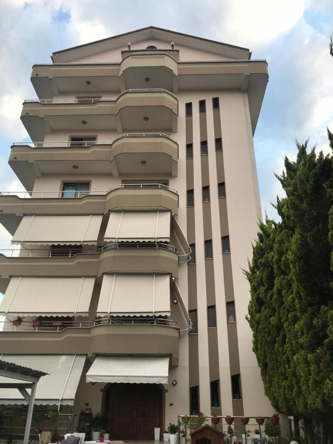 Guest House Il Palazzo Durrës Buitenkant foto