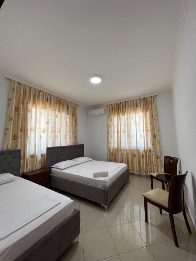 Guest House Il Palazzo Durrës Buitenkant foto