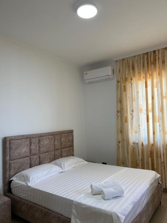 Guest House Il Palazzo Durrës Buitenkant foto