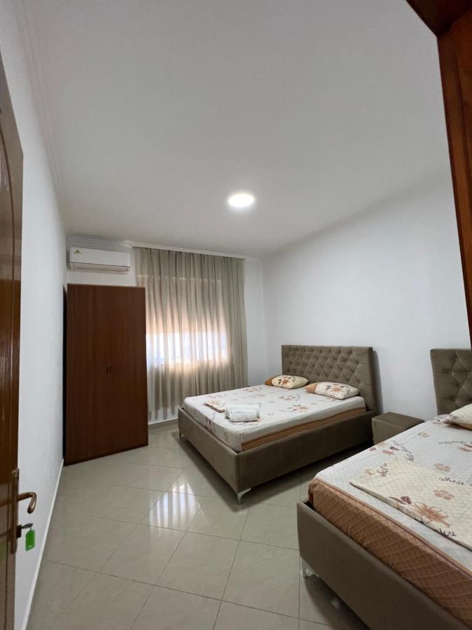 Guest House Il Palazzo Durrës Buitenkant foto